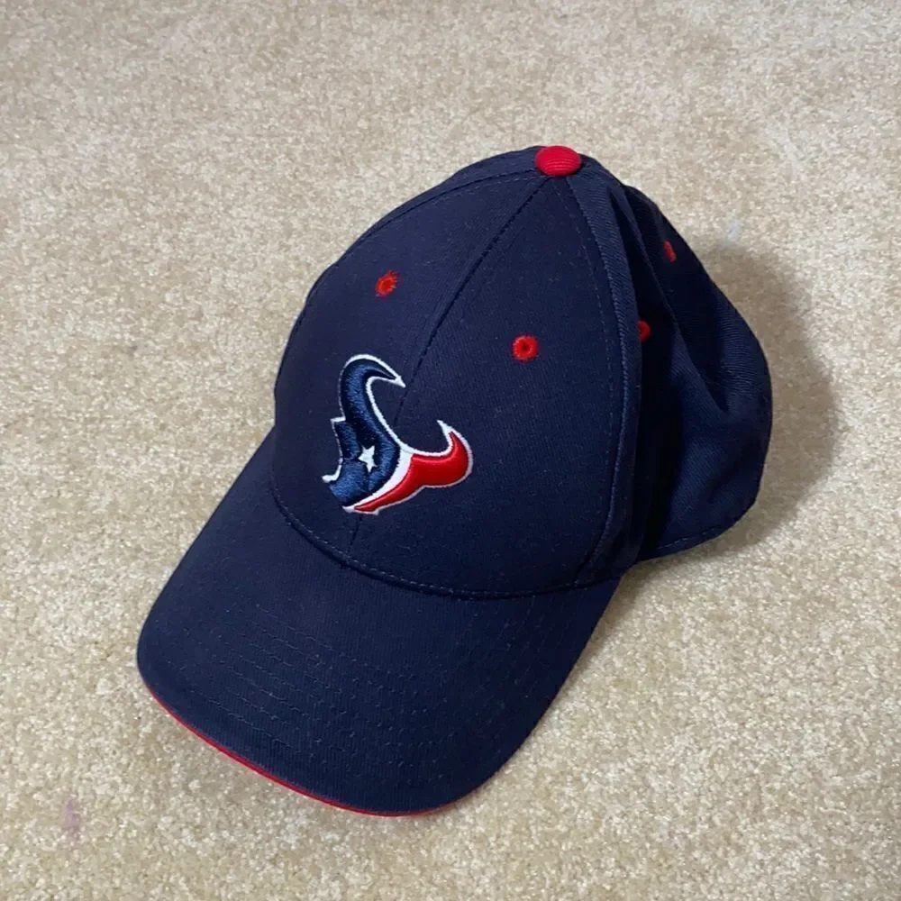 Kids Houston Texan Hat with adjustable Velcro - NEW